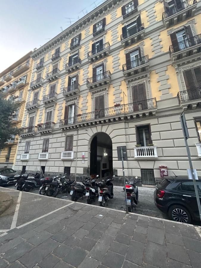 Appartement Casa Mariarosaria à Naples Extérieur photo