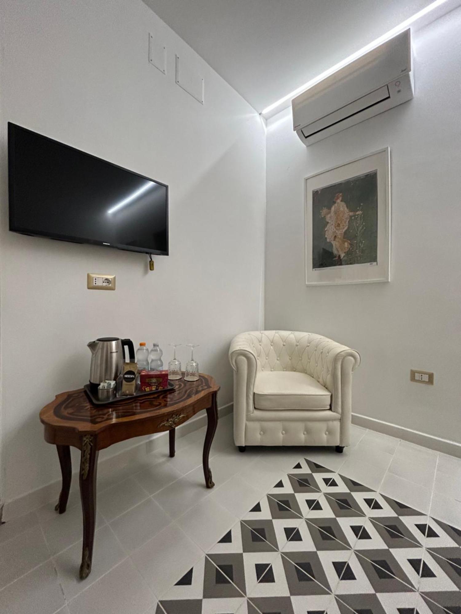 Appartement Casa Mariarosaria à Naples Extérieur photo